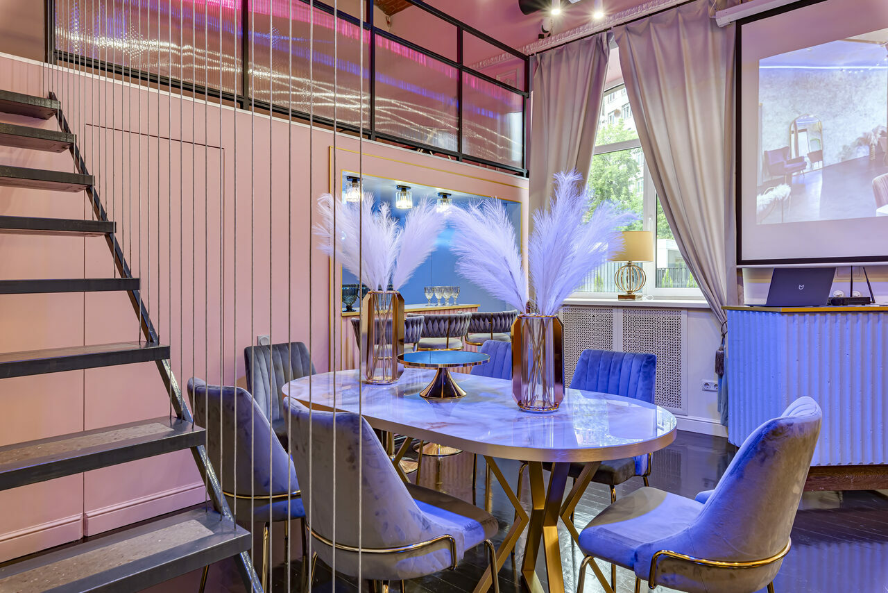 Арендовать Лофт Май. Зал Роза