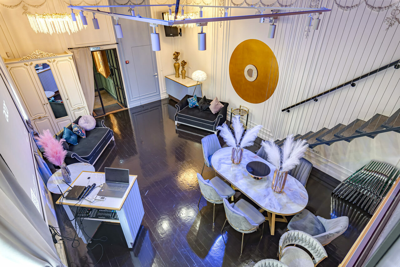 Арендовать Лофт Май. Зал Роза