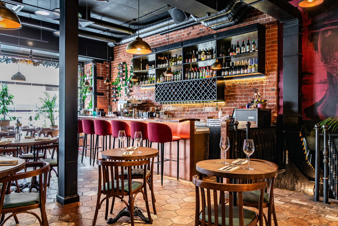 Арендовать Просторный лофт с панорамным видом