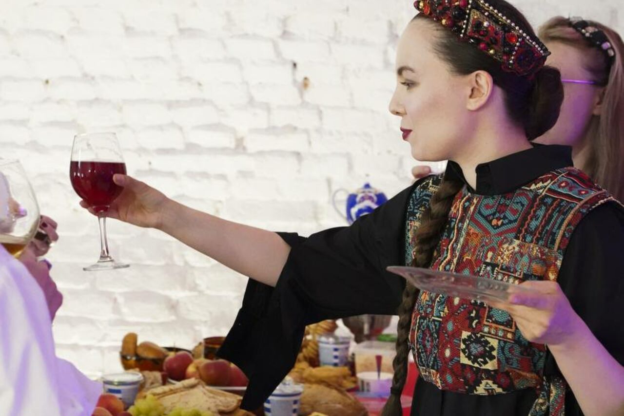 Арендовать Лофт из белого кирпича в центре