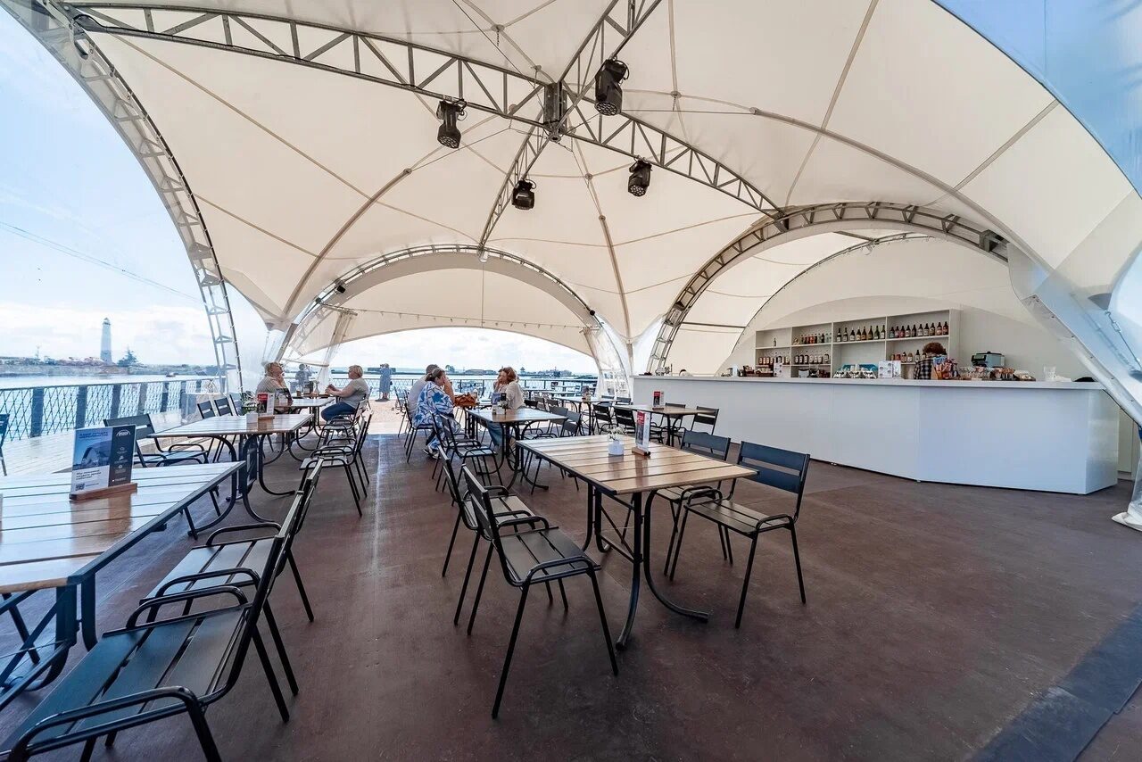 Арендовать Шатер в Кронштадте с видом на Финский залив