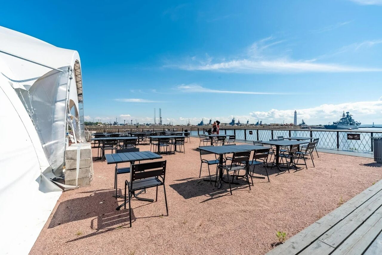 Арендовать Шатер в Кронштадте с видом на Финский залив