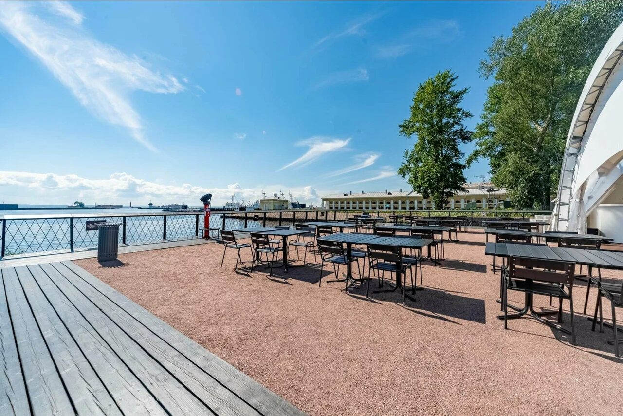 Арендовать Шатер в Кронштадте с видом на Финский залив