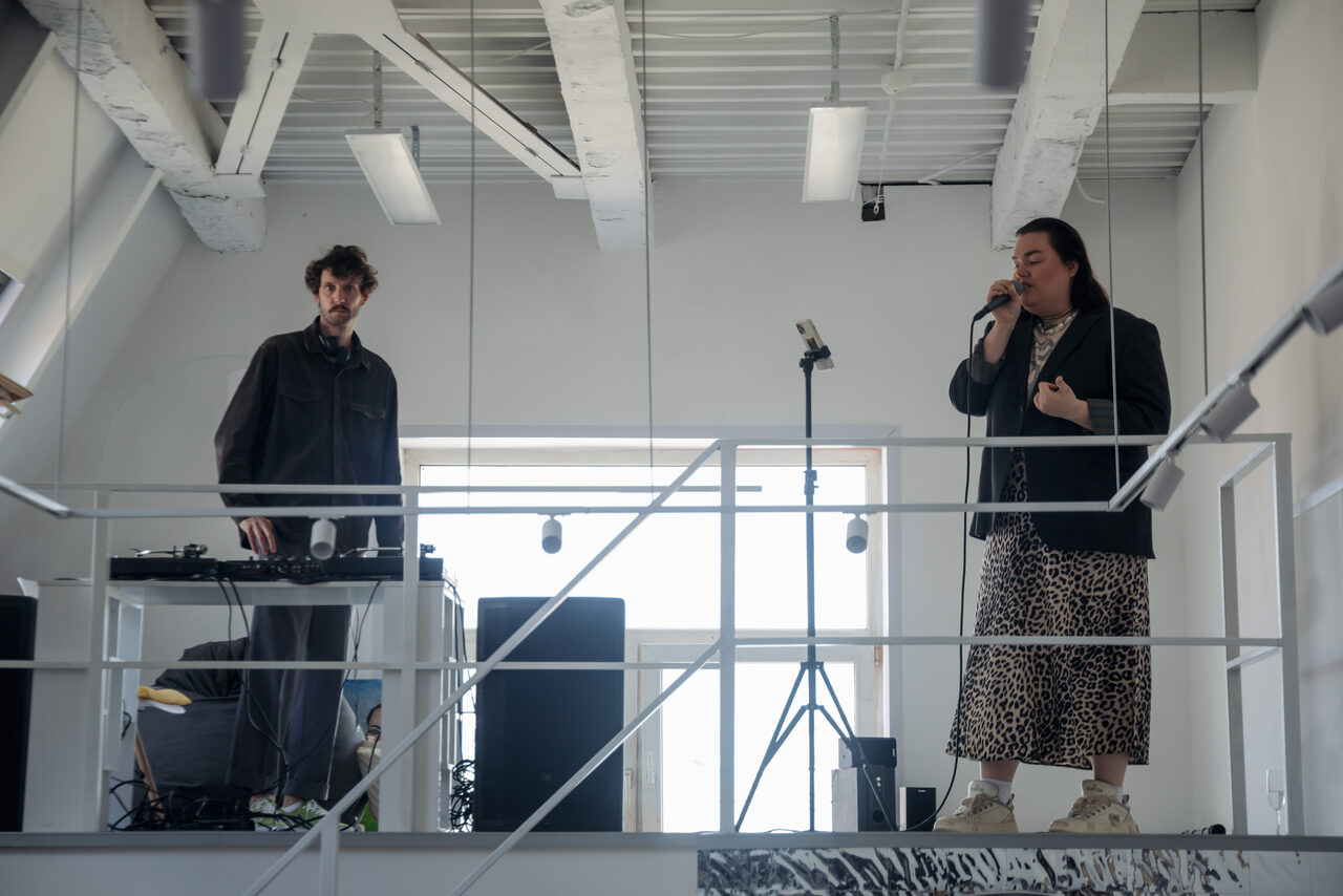 Арендовать Арт-лофт на мансардном этаже