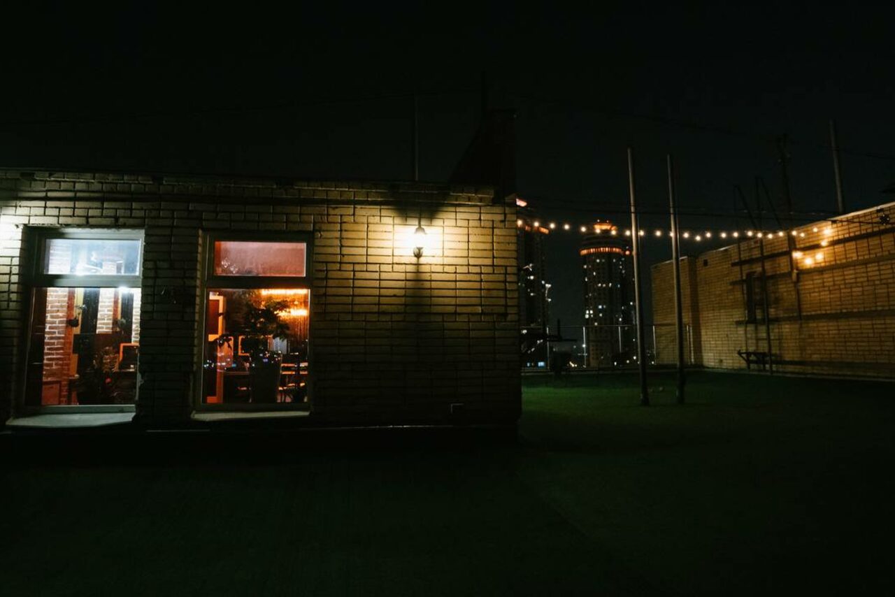 Арендовать Просторная крыша студии