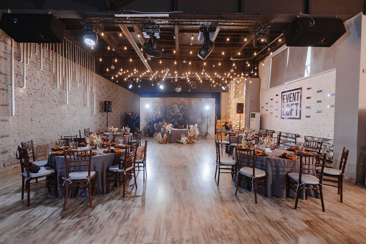 Арендовать EVENT LOFT. Банкетный зал с террасой