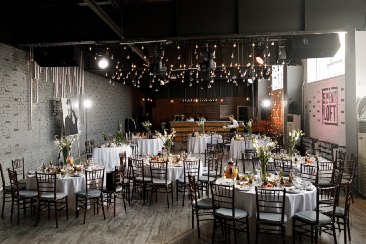 Арендовать EVENT LOFT. Банкетный зал с террасой