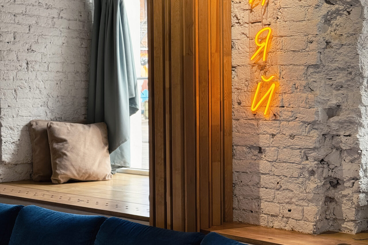 Арендовать Малый светлый лофт для мероприятий