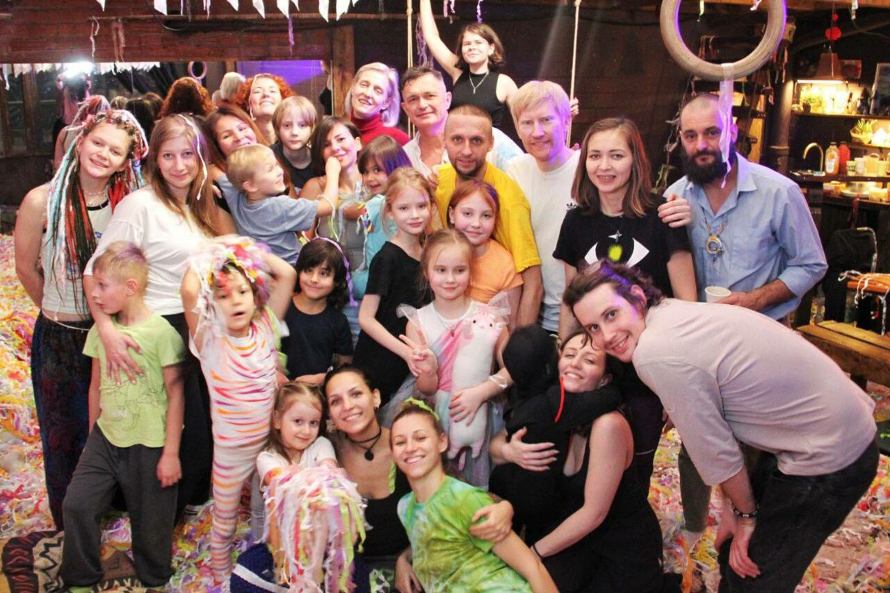 Арендовать Лес. Двухъярусное арт-пространство с верандой