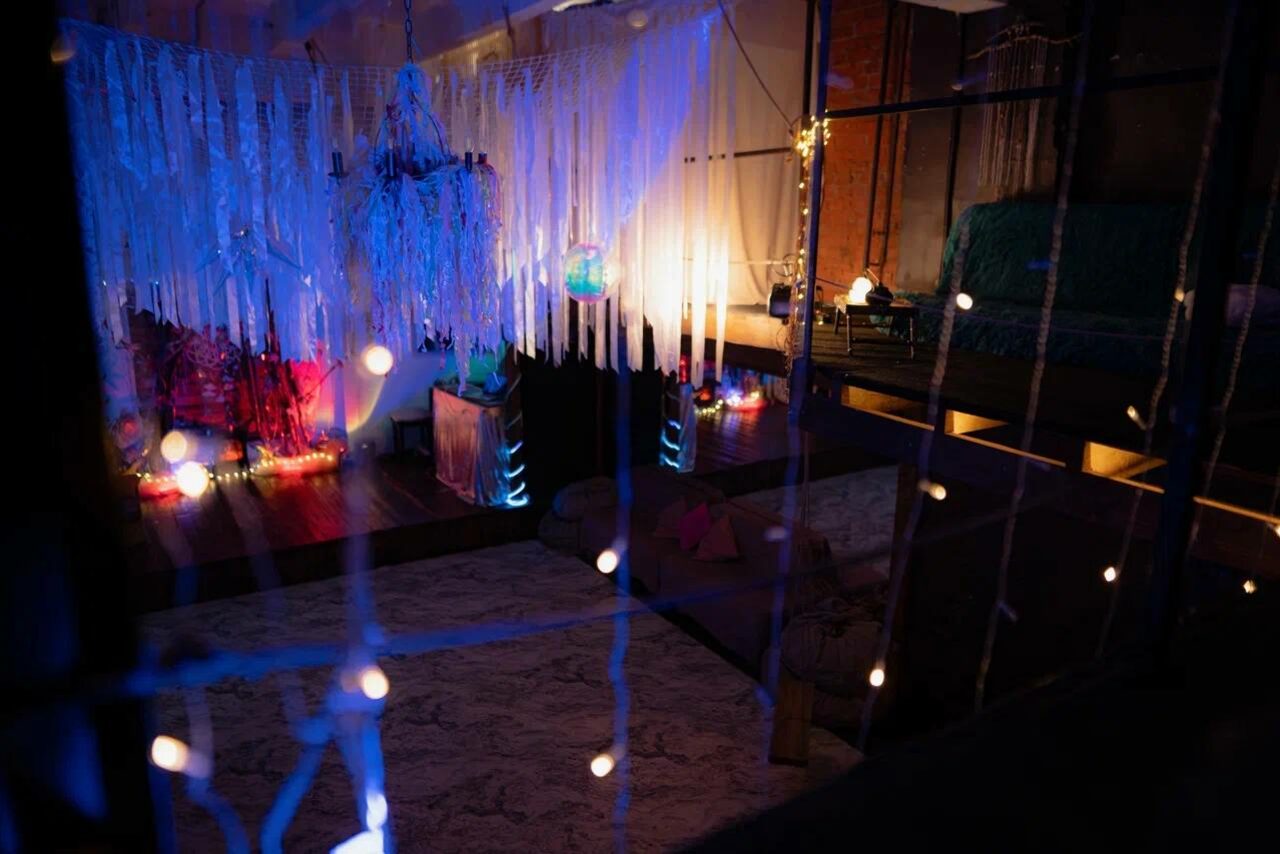 Арендовать Лес. Двухъярусное арт-пространство с верандой