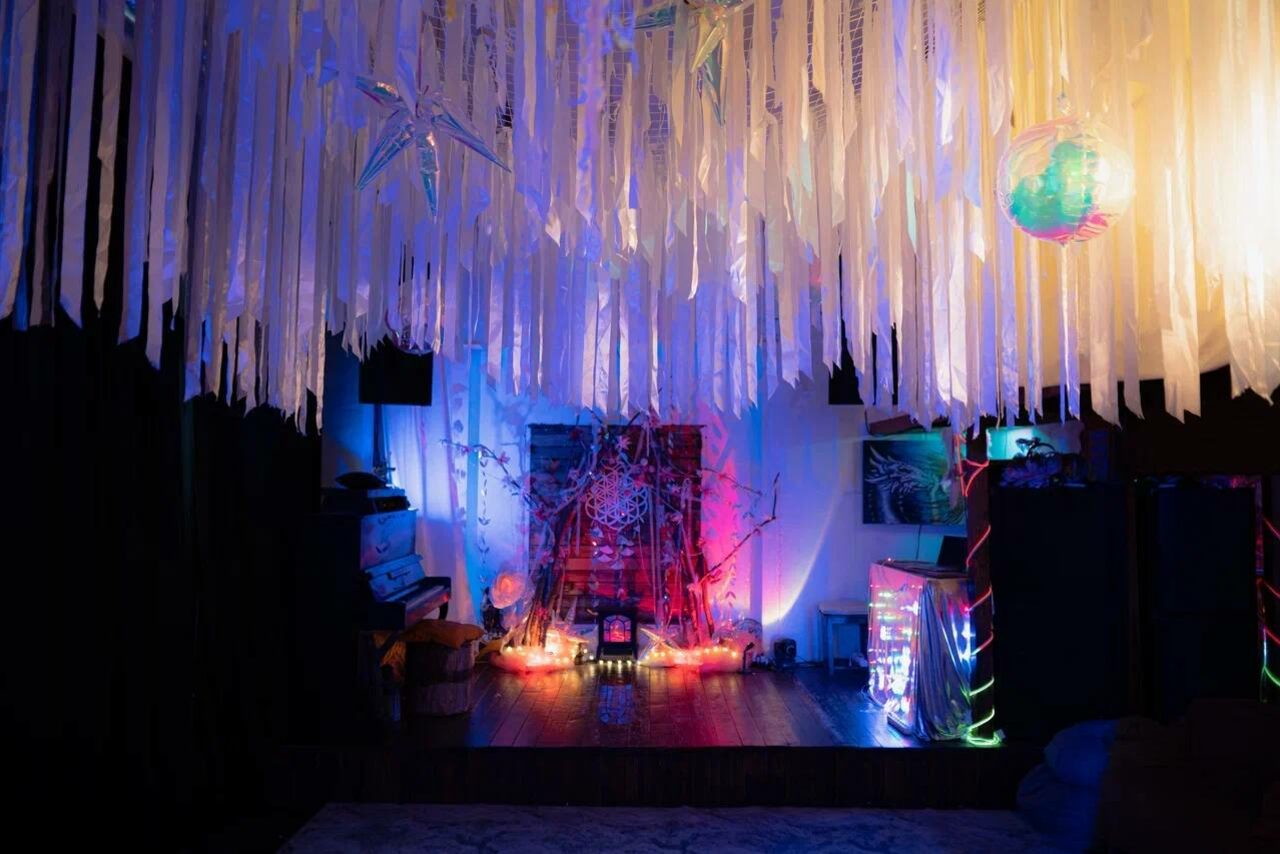 Арендовать Лес. Двухъярусное арт-пространство с верандой