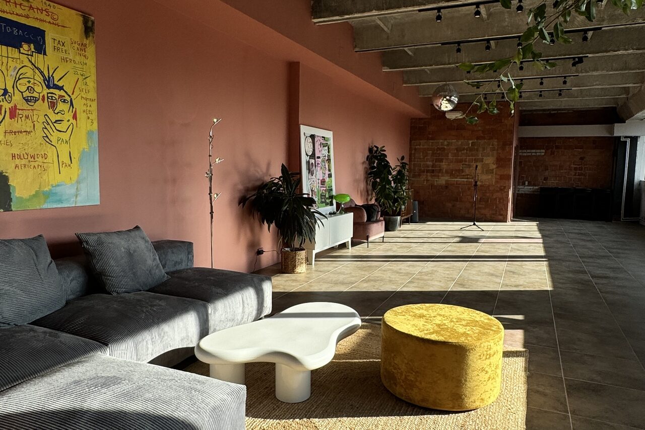 Арендовать Комфортный лофт в эко-стиле