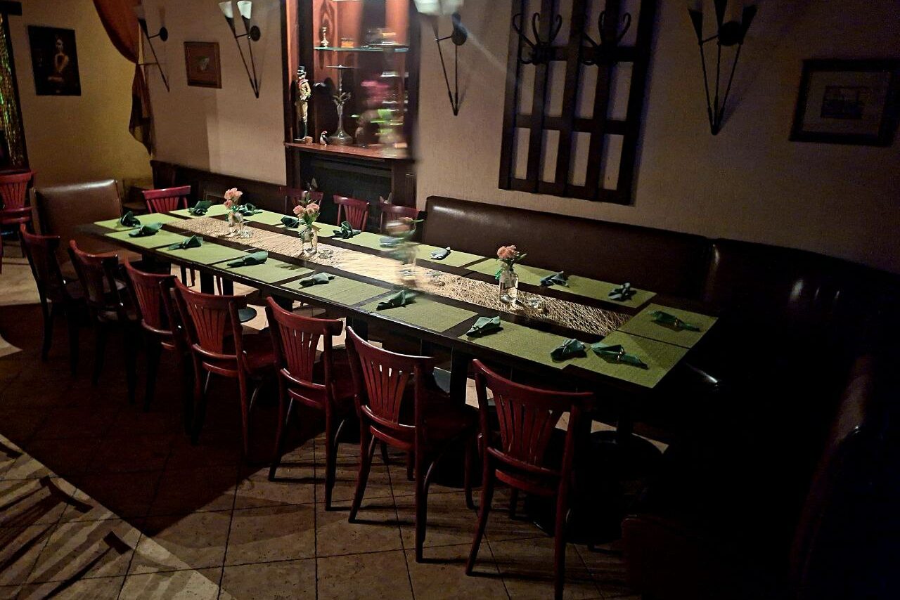 Арендовать Уютный камерный лофт-бар