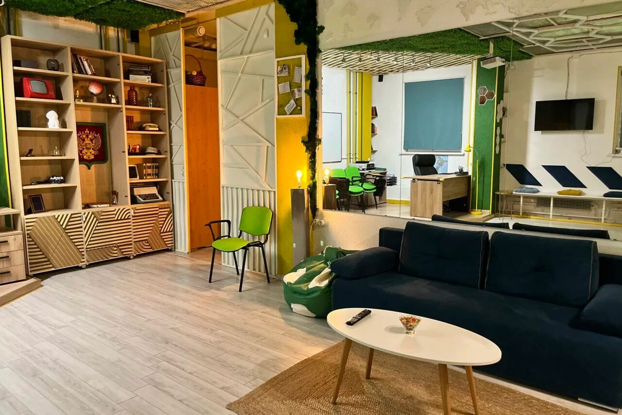 Арендовать Дизайнерское пространство с кухней