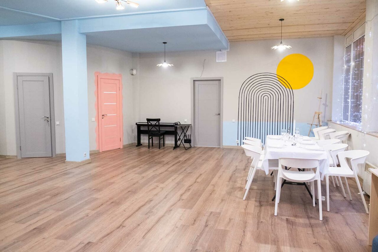 Арендовать Просторный лофт для семейных мероприятий