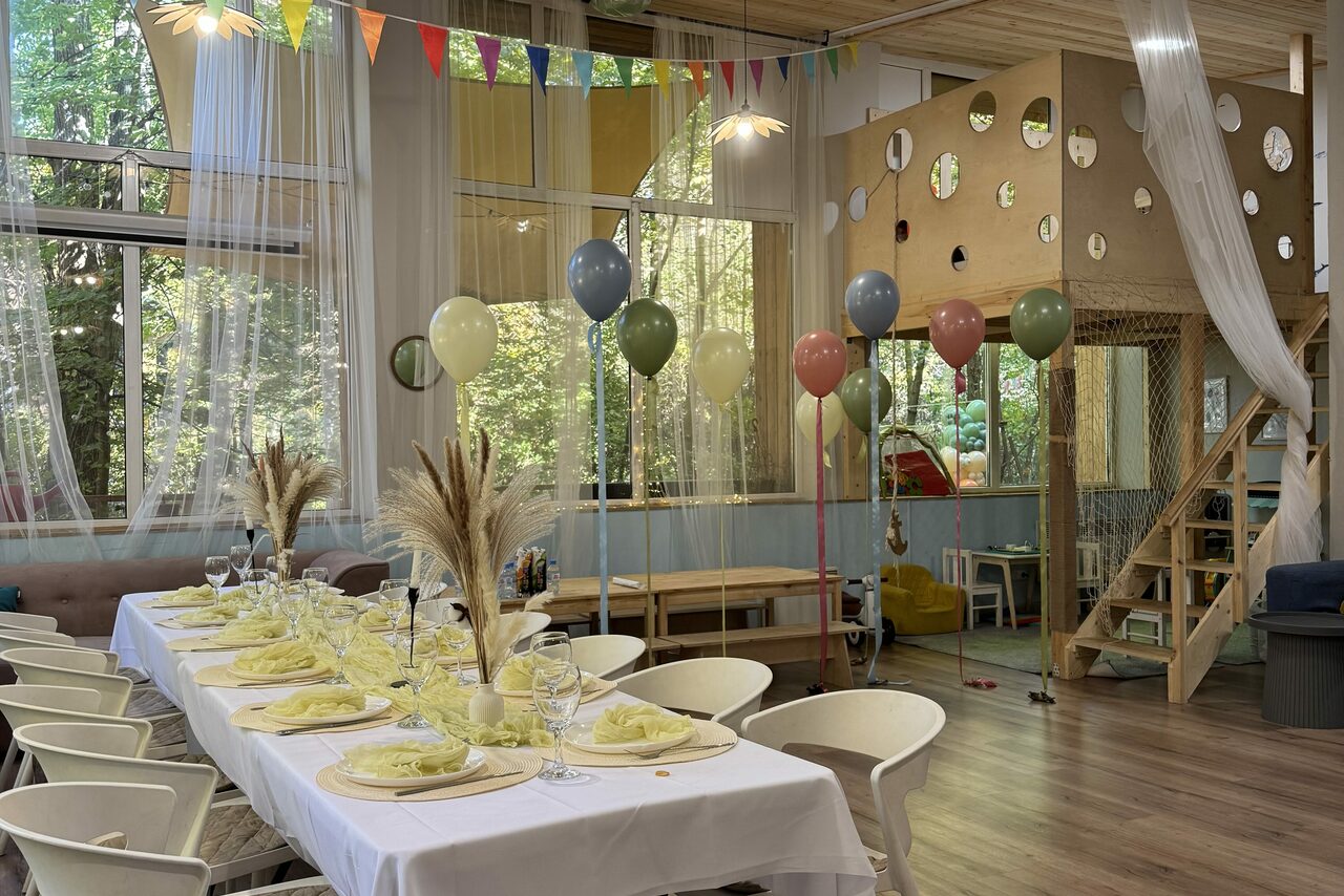 Арендовать Просторный лофт для семейных мероприятий