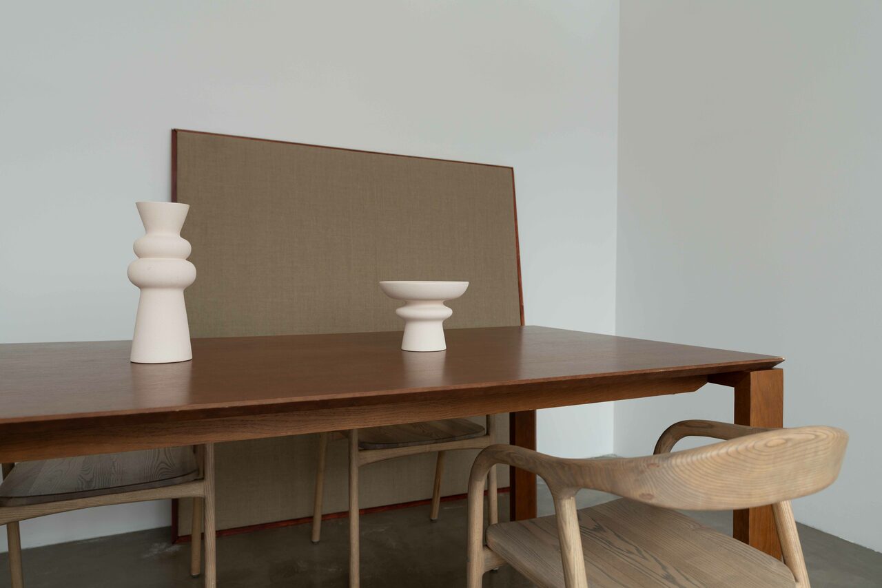 Арендовать Просторный зал в теплых тонах на Васильевском острове