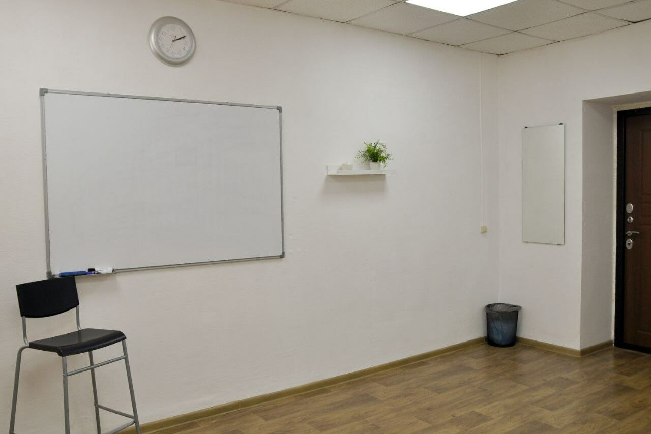 Арендовать Светлый зал для мероприятий 19 кв.м.