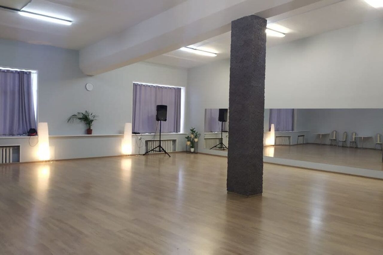 Арендовать Танцевальный зал 160 кв.м.