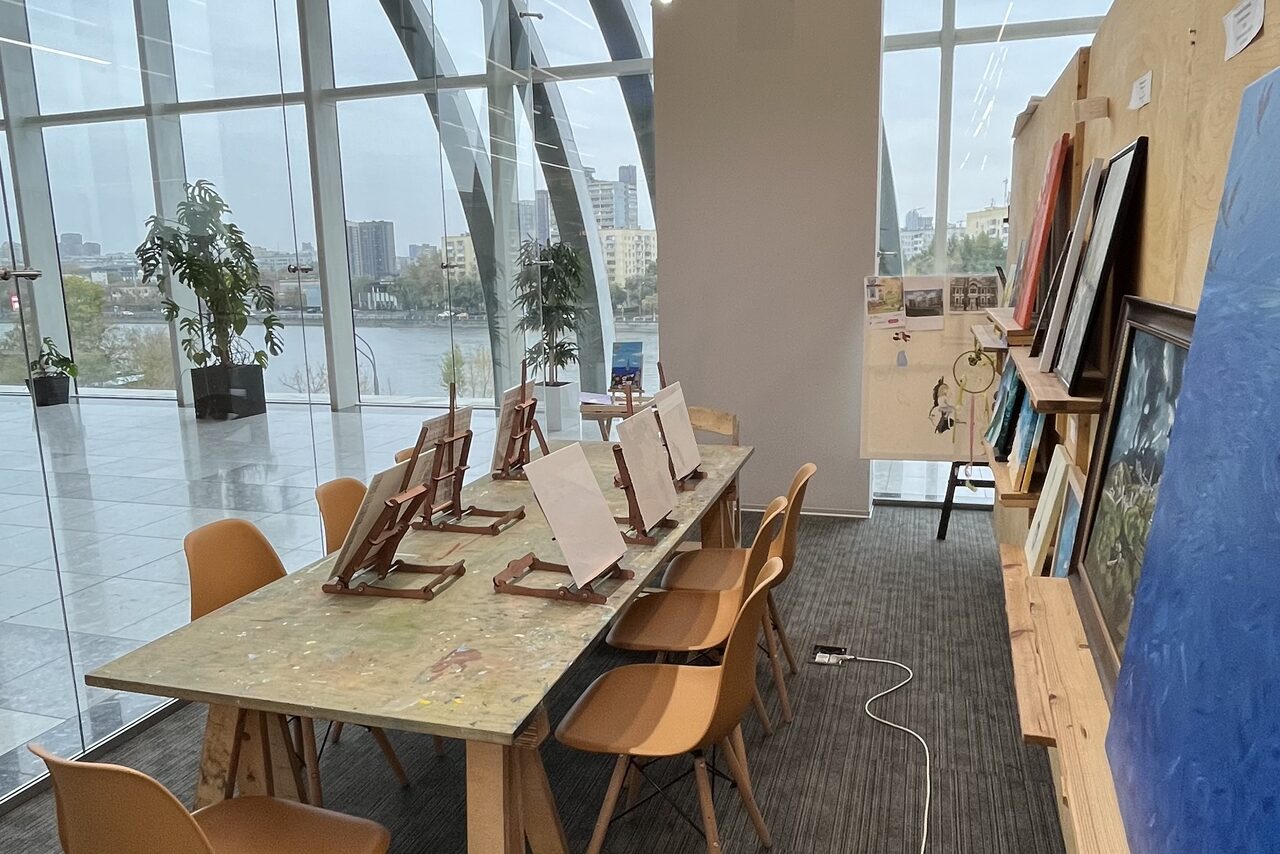 Арендовать Художественная лофт-студия