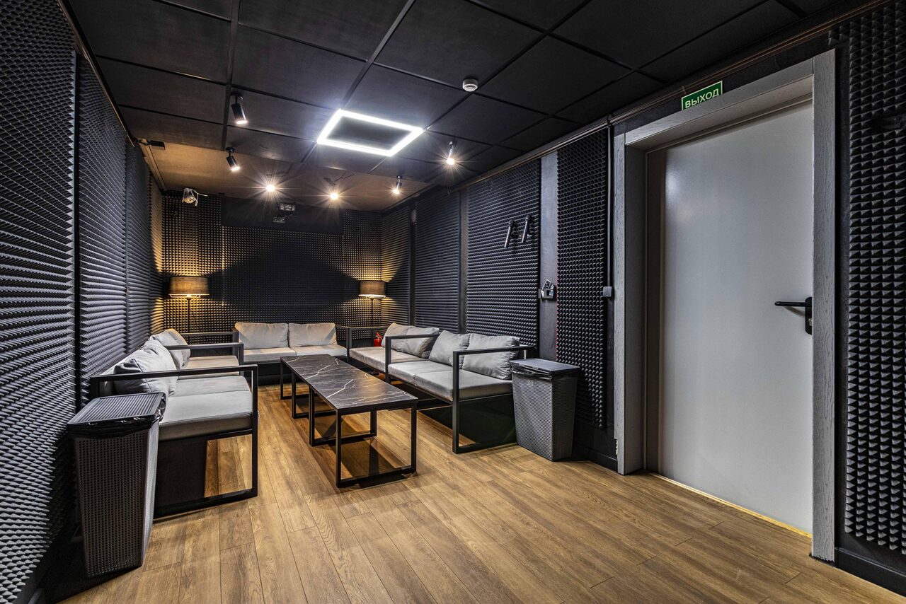 Арендовать Лофт-зал на 12 человек в центре