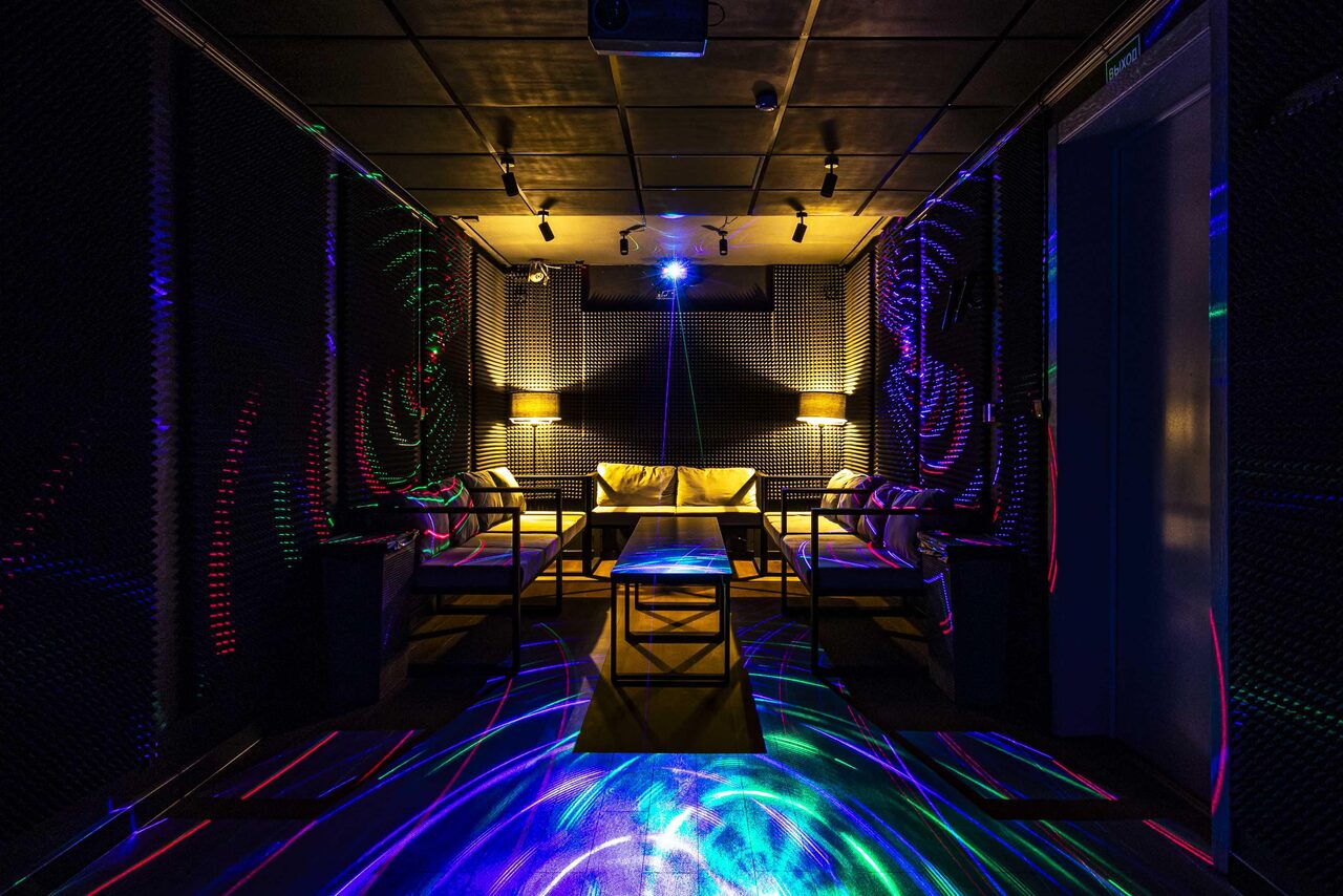 Арендовать Лофт-зал на 12 человек в центре