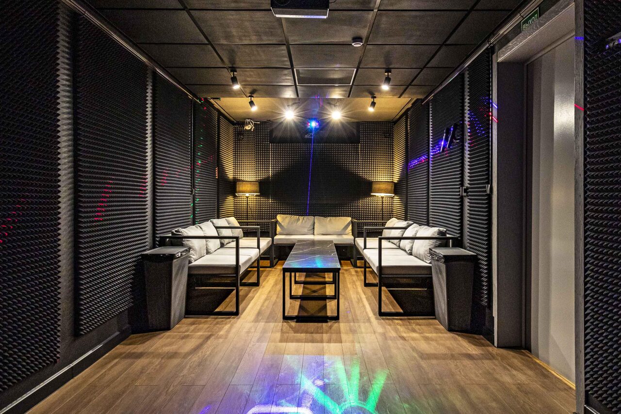 Арендовать Лофт-зал на 12 человек в центре