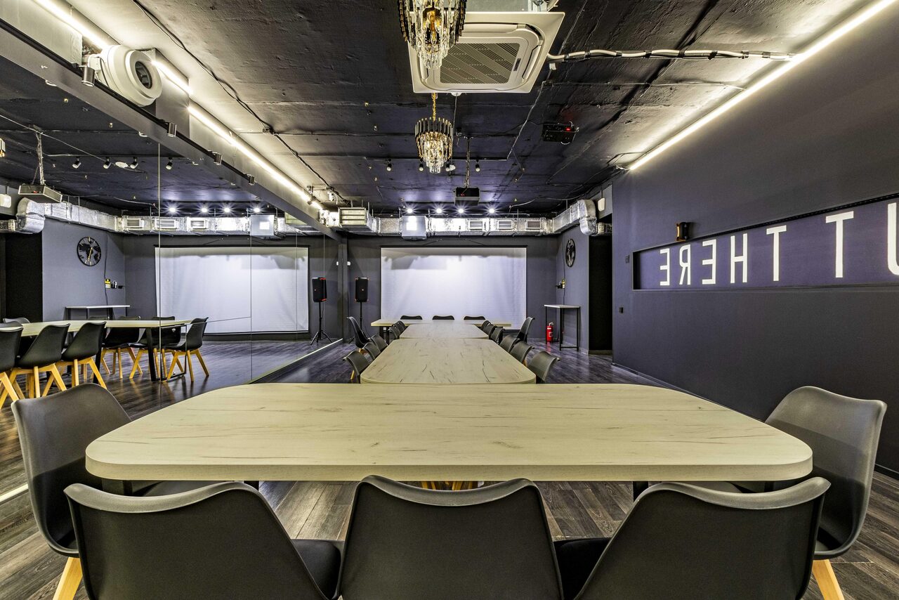 Арендовать Лофт в стиле фантастики