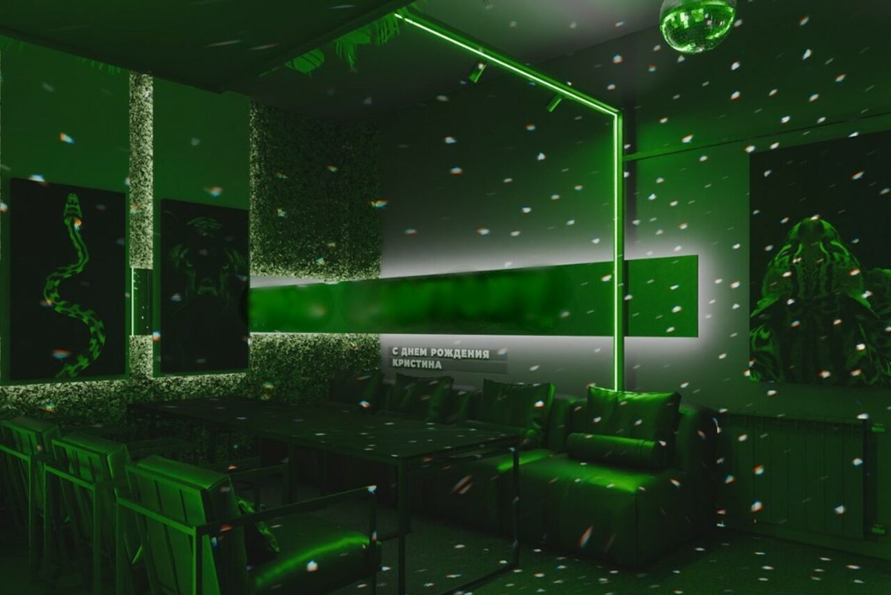 Арендовать Лофт с элементами тропической природы с верандой на крыше