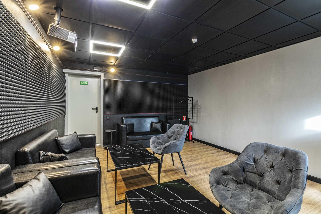 Арендовать Лофт-зал в центре 23 кв.м