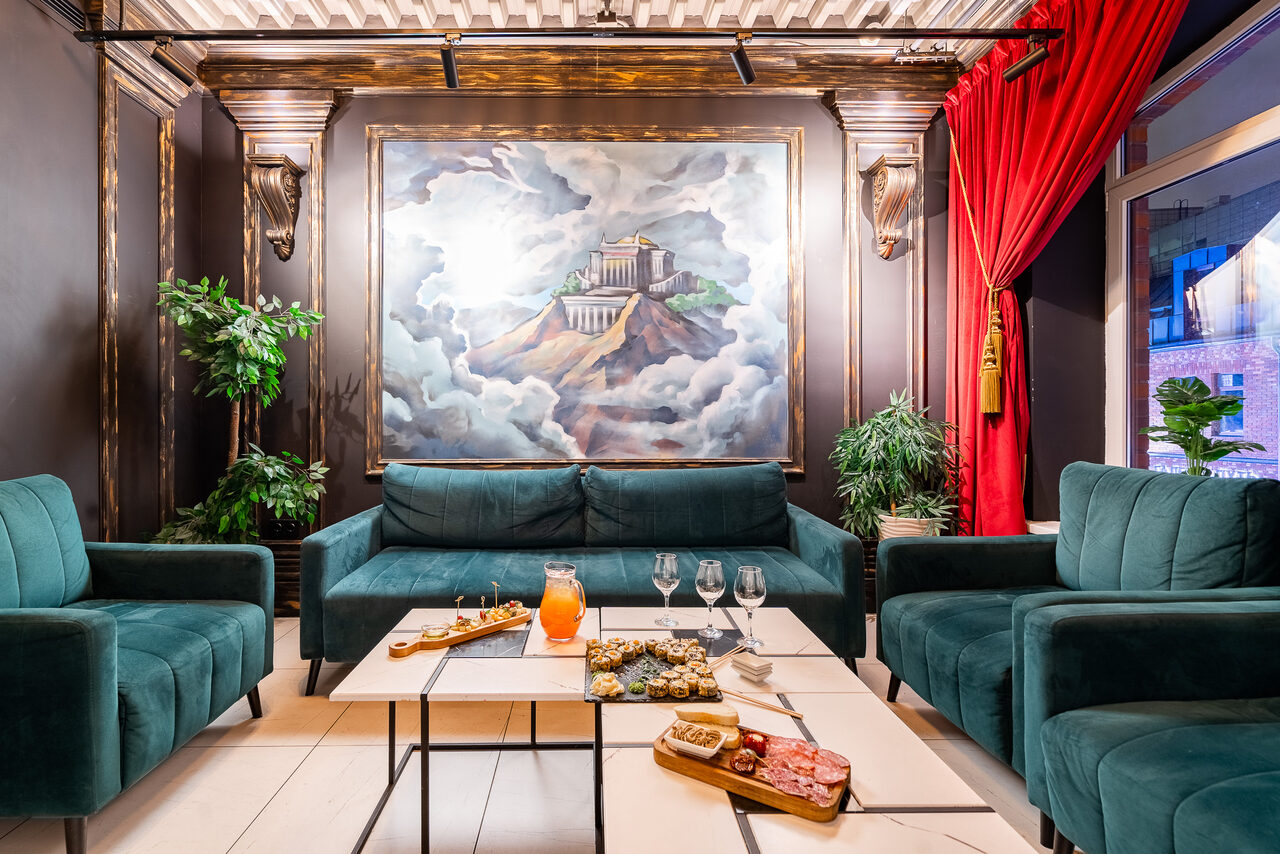 Арендовать Лофт-зал в греческом стиле