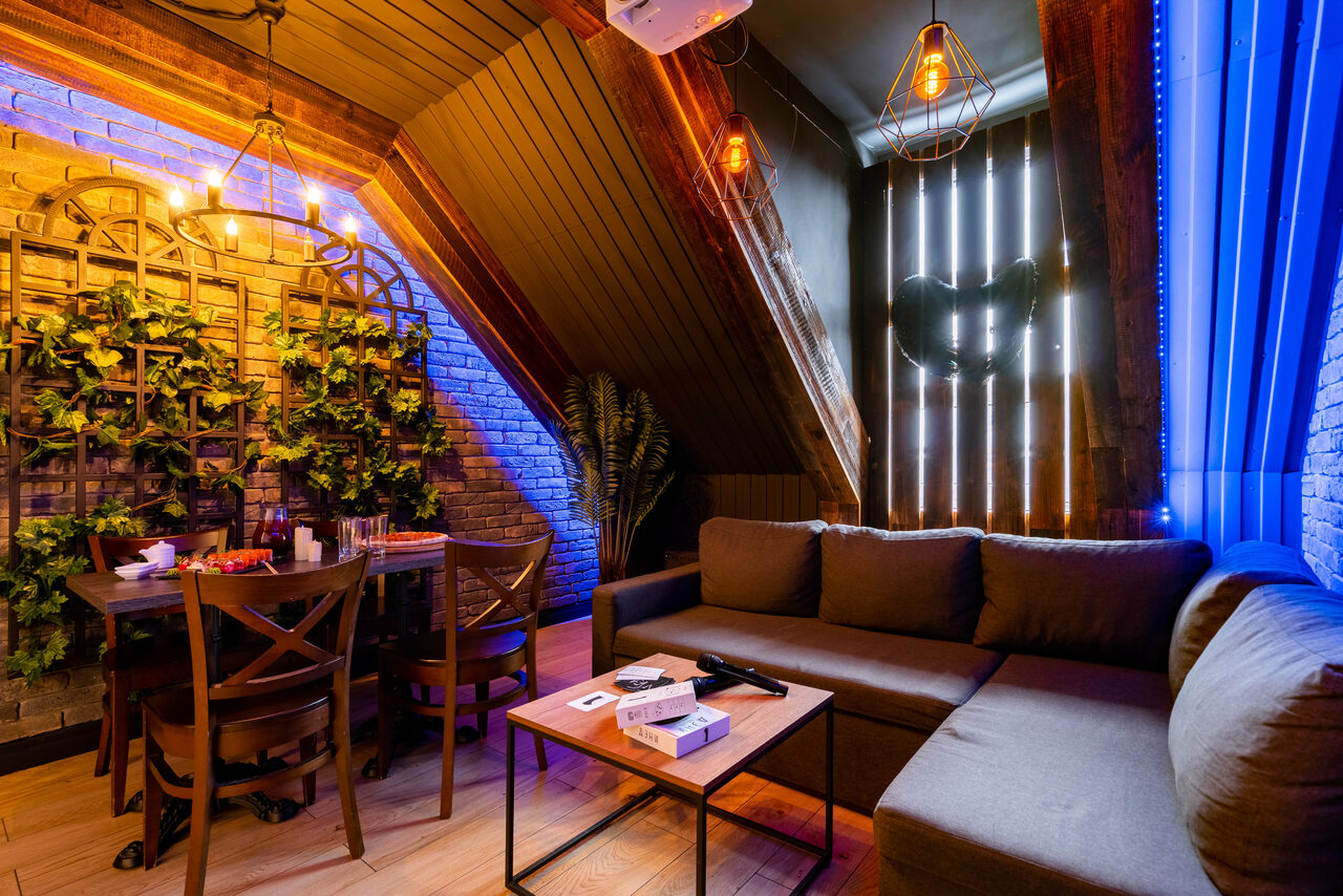 Арендовать Лофт-зал в магическом стиле