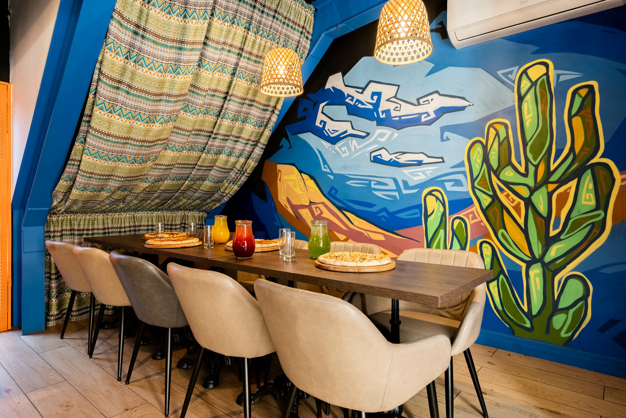 Арендовать Лофт-зал с ярким дизайном