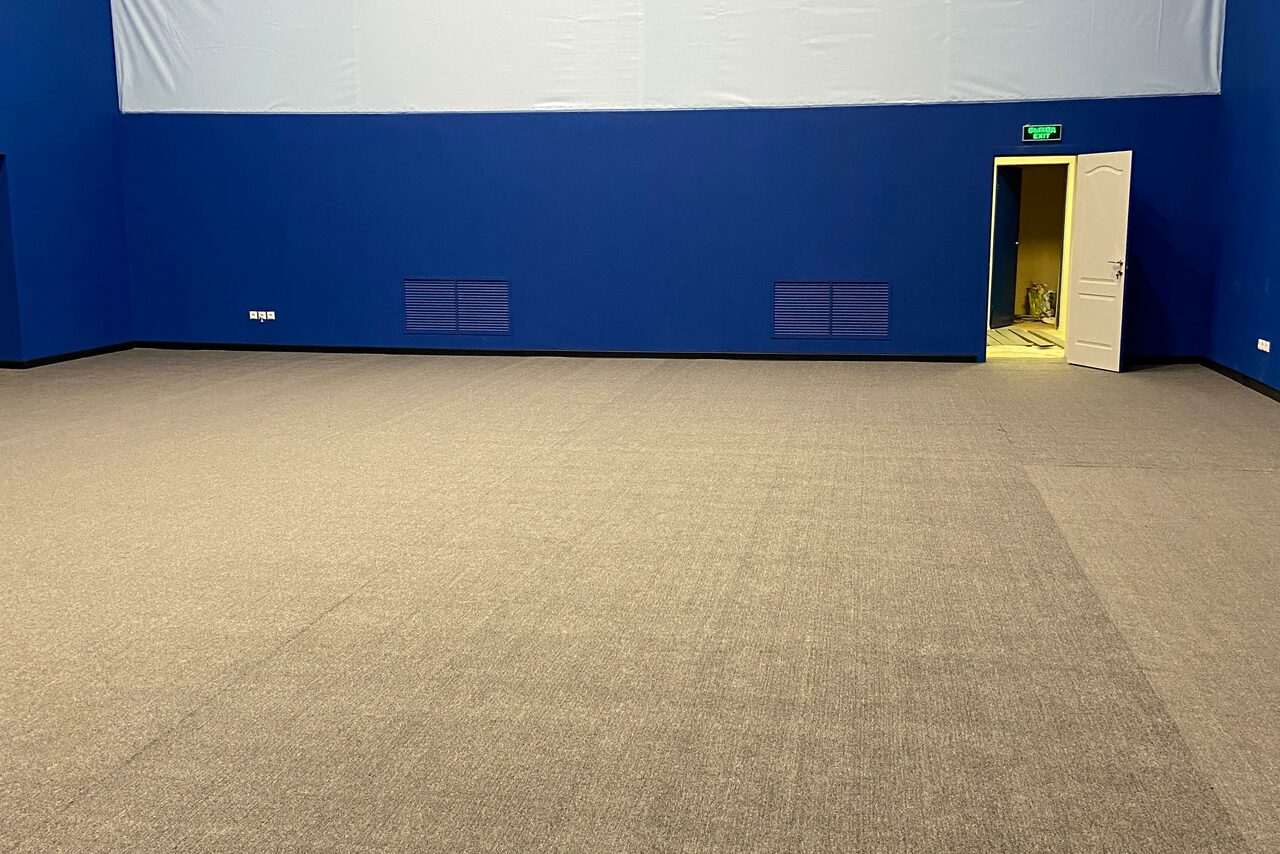 Арендовать Большой синий зал для тренировок