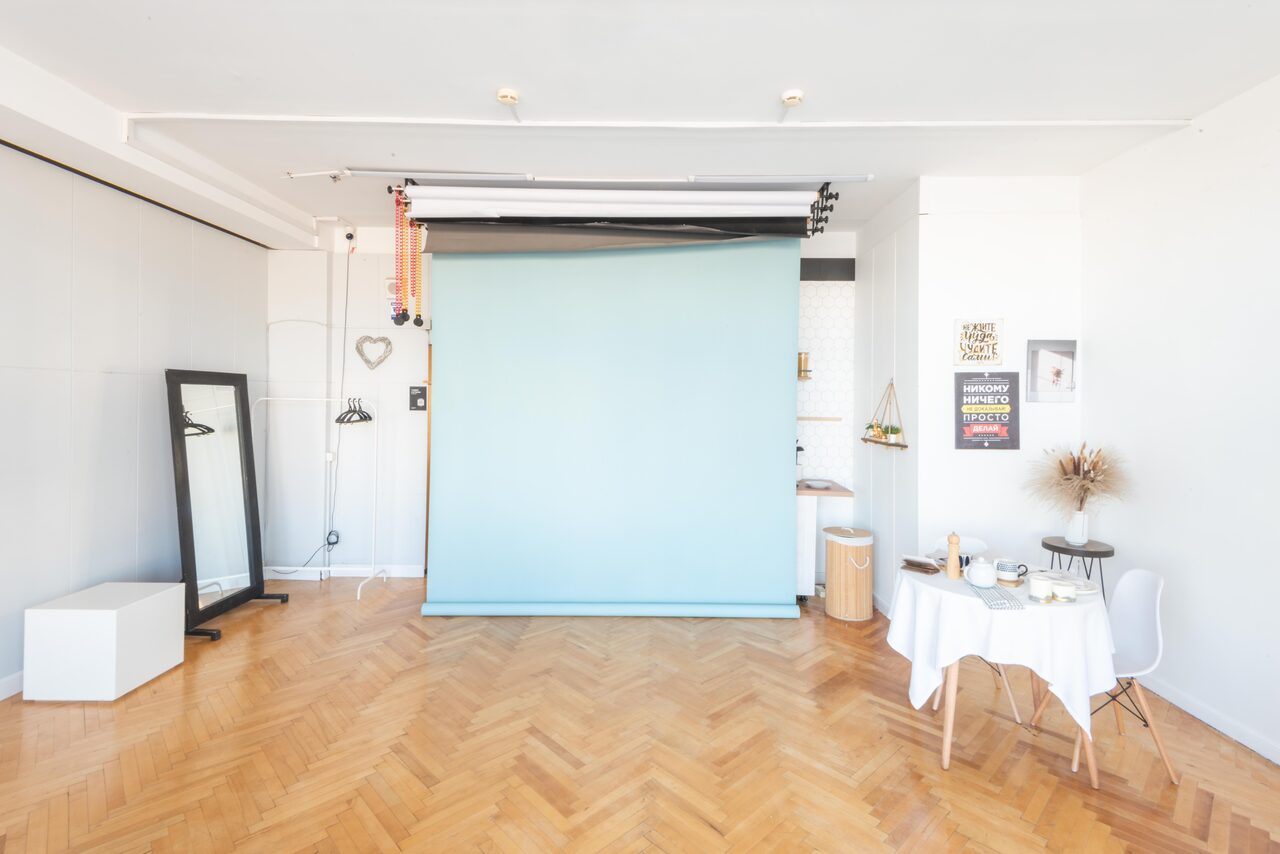 Арендовать Светлая и уютная фотостудия