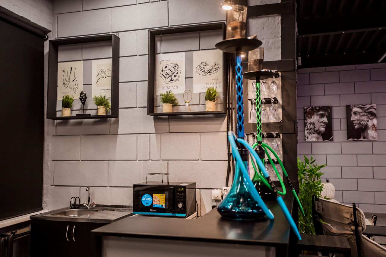 Арендовать Лофт Дельта. Большой лофт со сценой, караоке, активностями