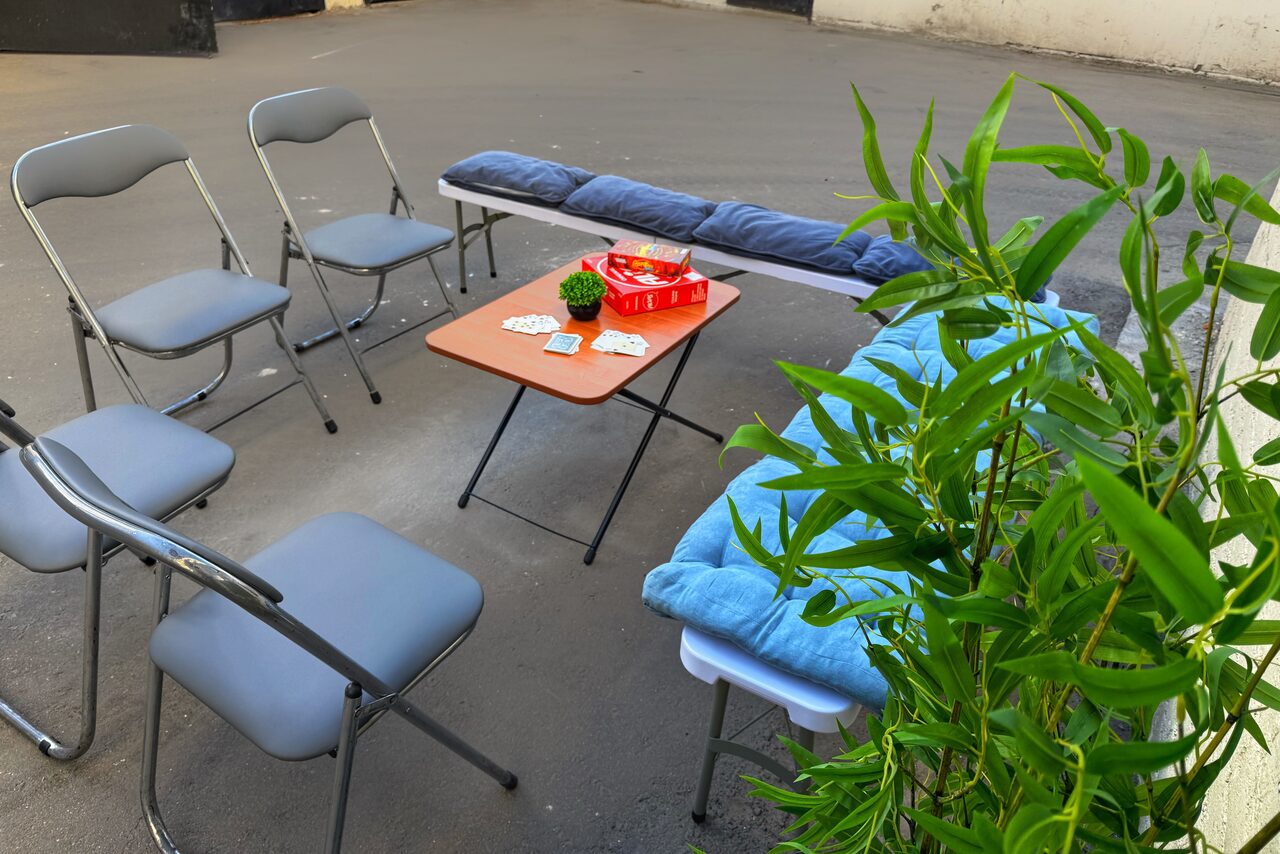 Арендовать Лофт Дельта. Большой лофт со сценой, караоке, активностями