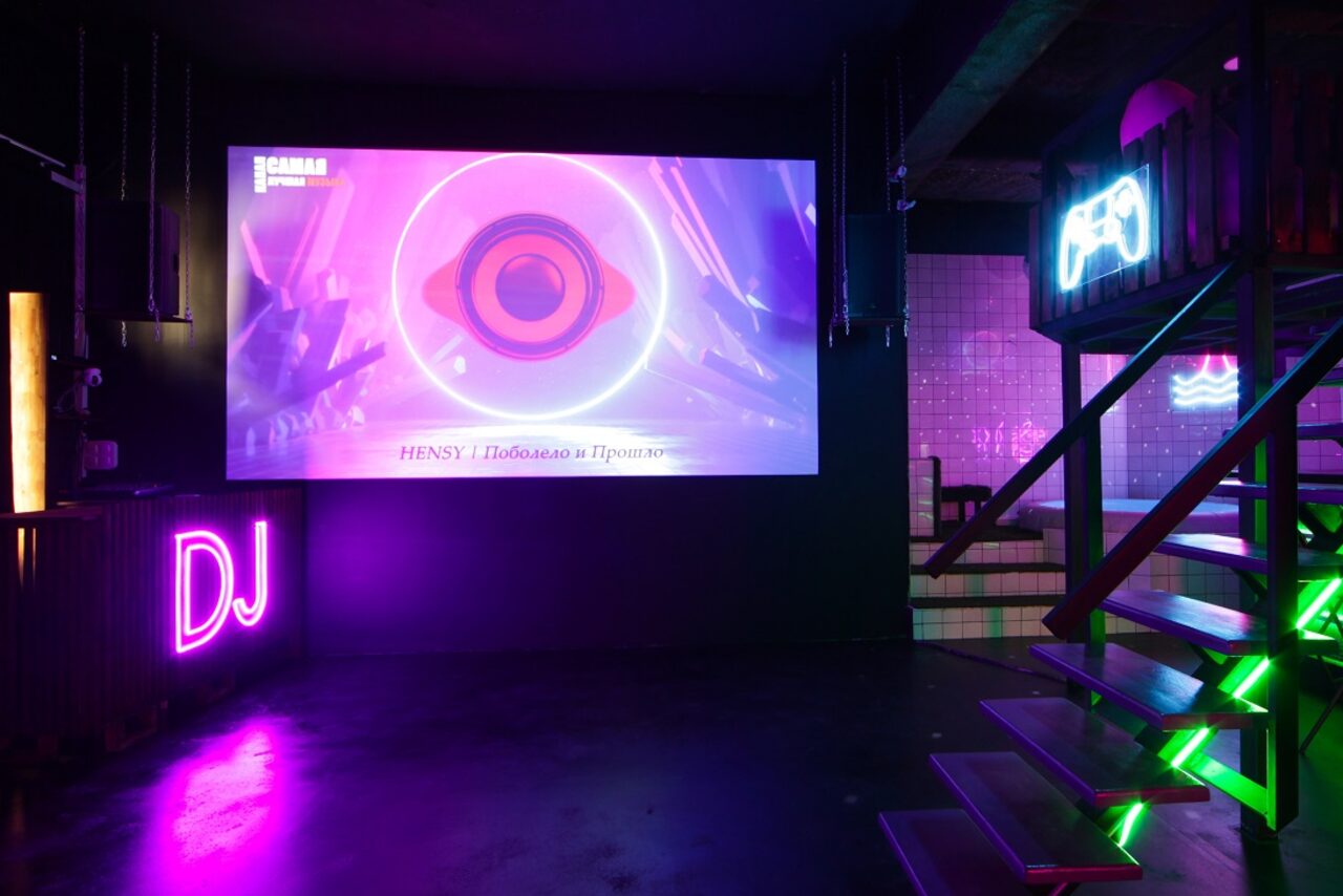 Арендовать Фото карета. Сказка. Двухуровневый лофт