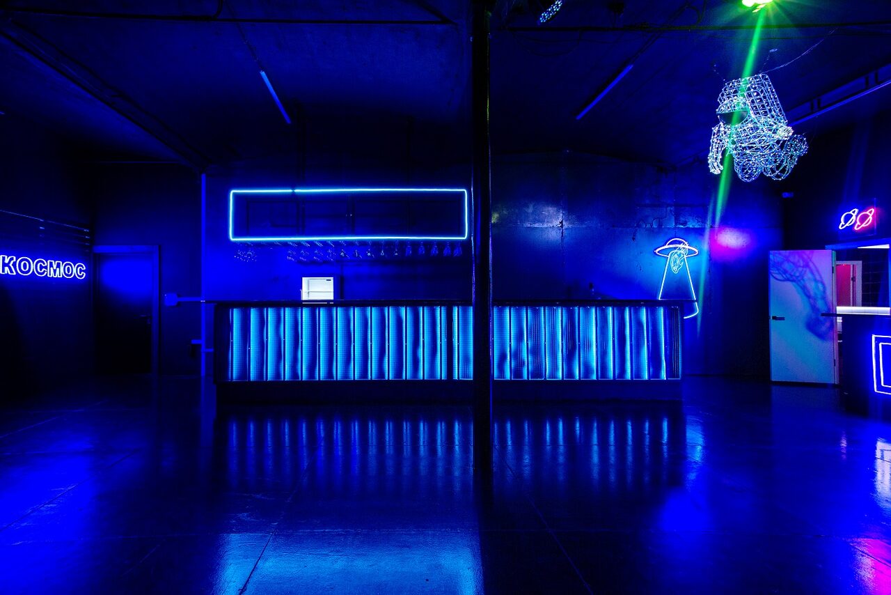 Арендовать Лофт с космическим дизайном