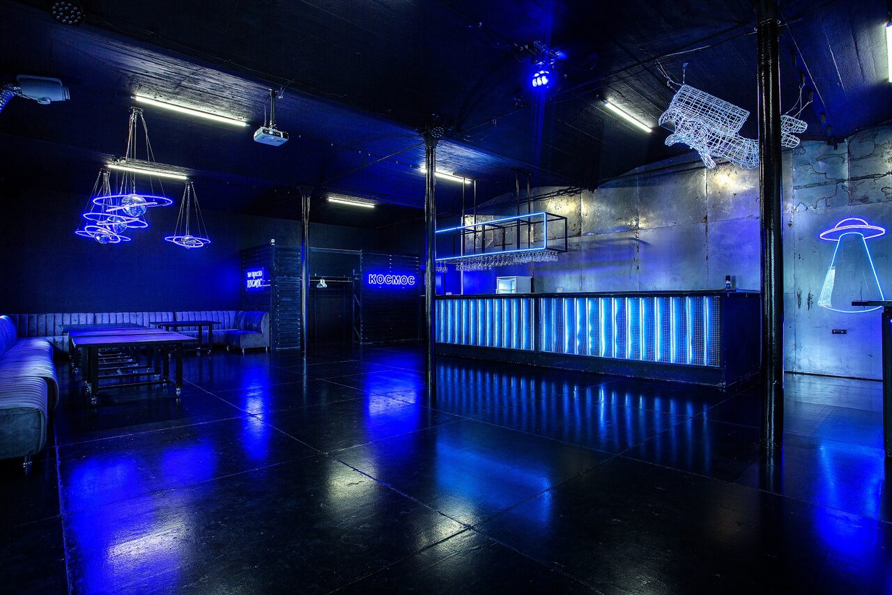 Арендовать Лофт с космическим дизайном