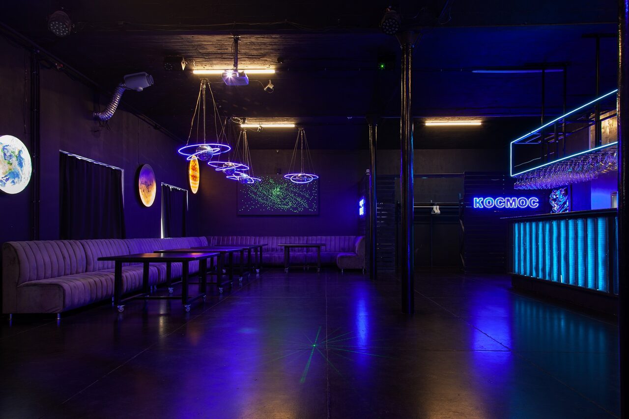 Арендовать Лофт с космическим дизайном