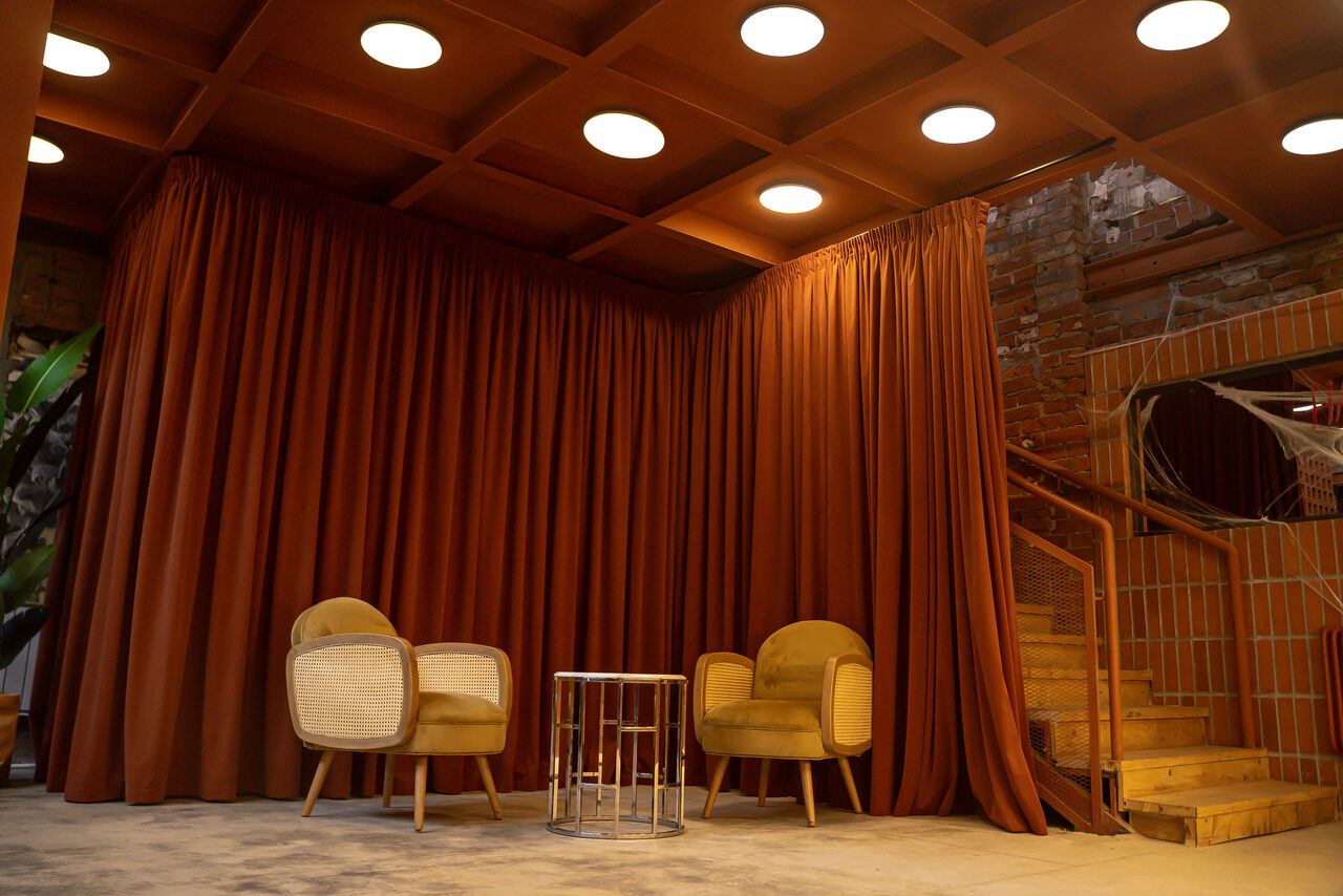 Арендовать Аутентичный и современный лофт-зал