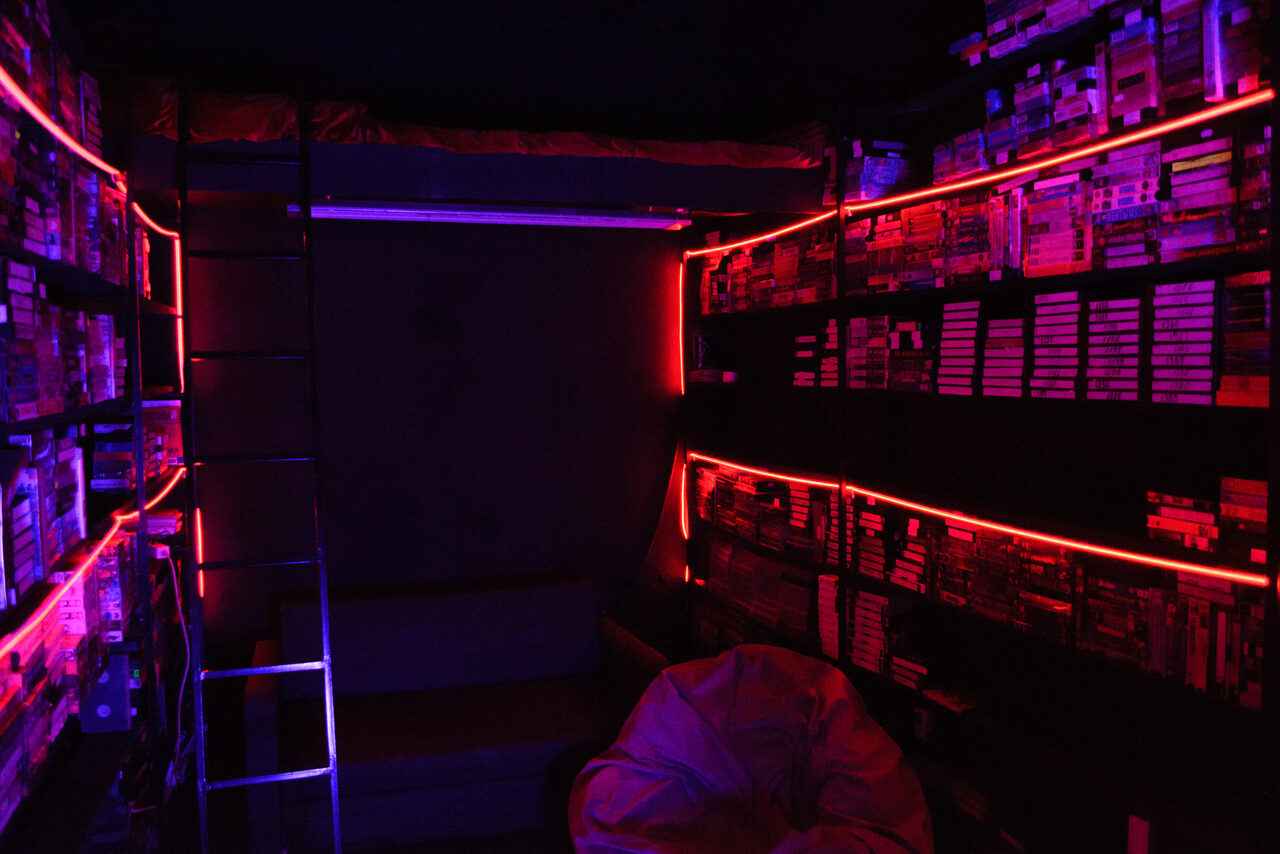 Арендовать Лофт в стилистике видео-салона