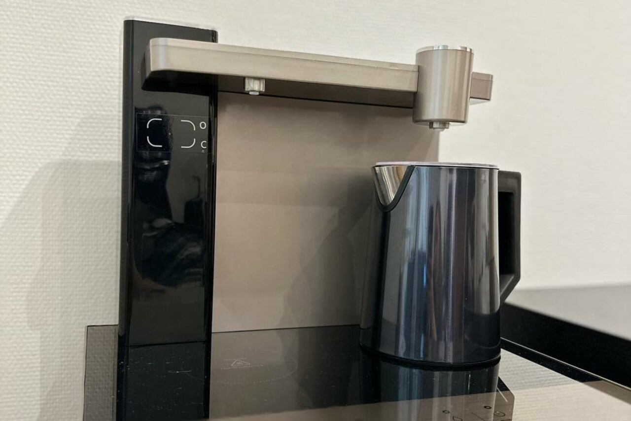 Арендовать Лофт в центре города с барной стойкой