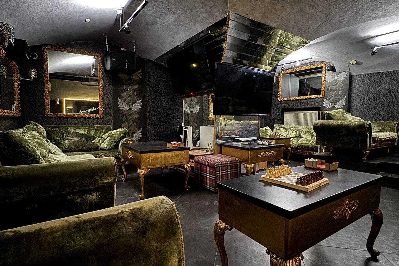 Арендовать  Shantaram