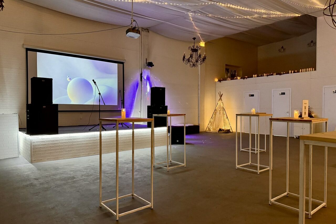 Арендовать Molecule loft