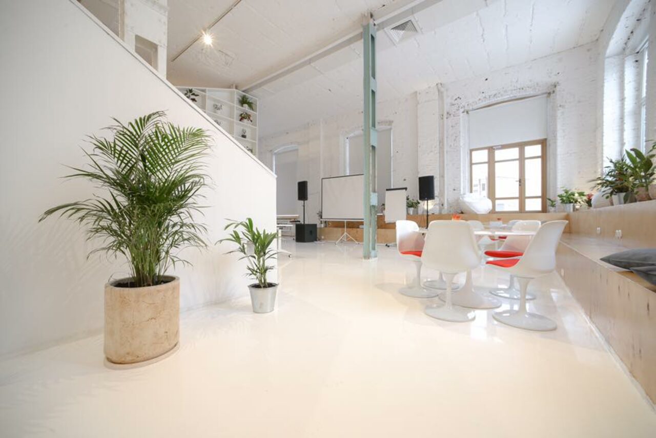 Арендовать Idealista.Лофт для образовательных мероприятий 