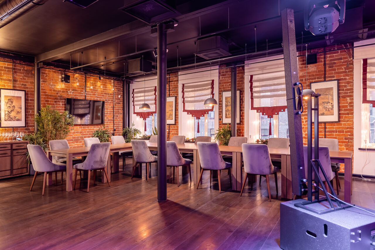 Арендовать Просторный лофт с восточными элементами 