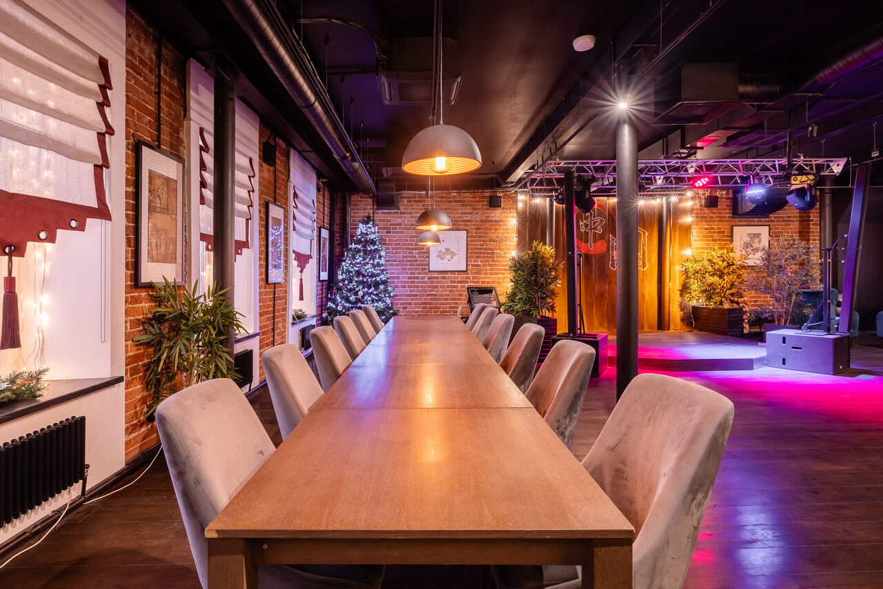 Арендовать Просторный лофт с восточными элементами 