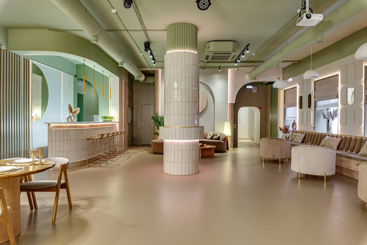 Арендовать Лофт Май. Зал Октябрь в центре города